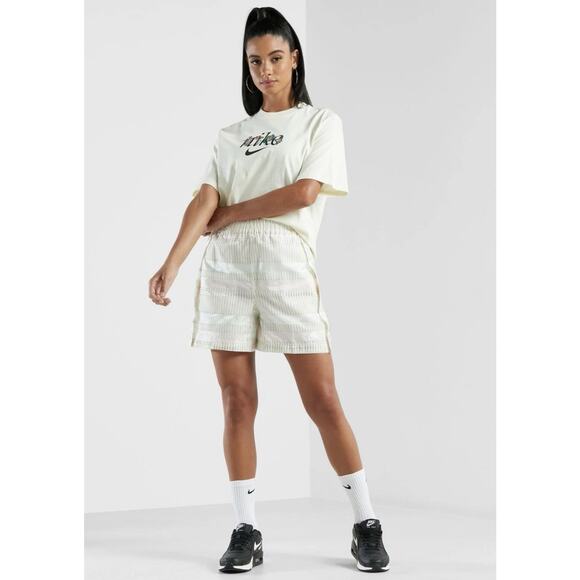 Nike NSW Earth Day Shorts Multicolor Striped Pull On Loose Fit Women’s Size XS - Picture 2 of 16